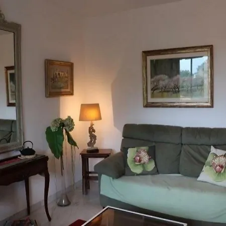 Au Coeur De Confortable Et Lumineux Studio Lägenhet Royan